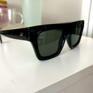 Le specs sunglasses
